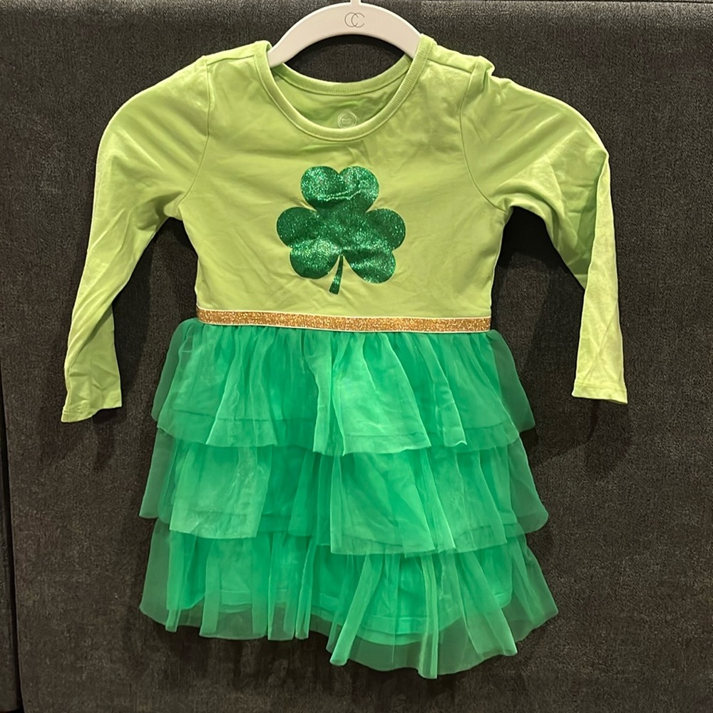 St. Patrick’s Day 4 leaf clover dress size 3T